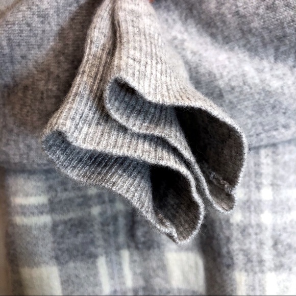 Cashmere Sweater - Picture 2 of 4